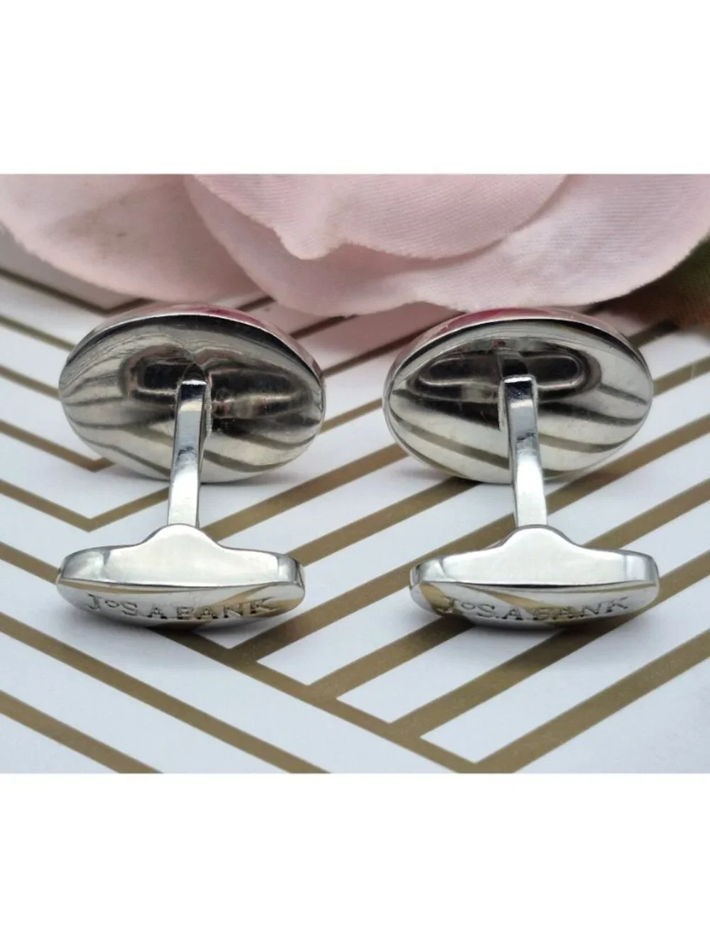 Jos A. Bank Mens Silver Tone Cufflinks Striped Red & Black Oval Design